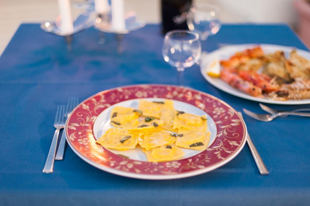Hotel Regina E Ristorante Punta Marina