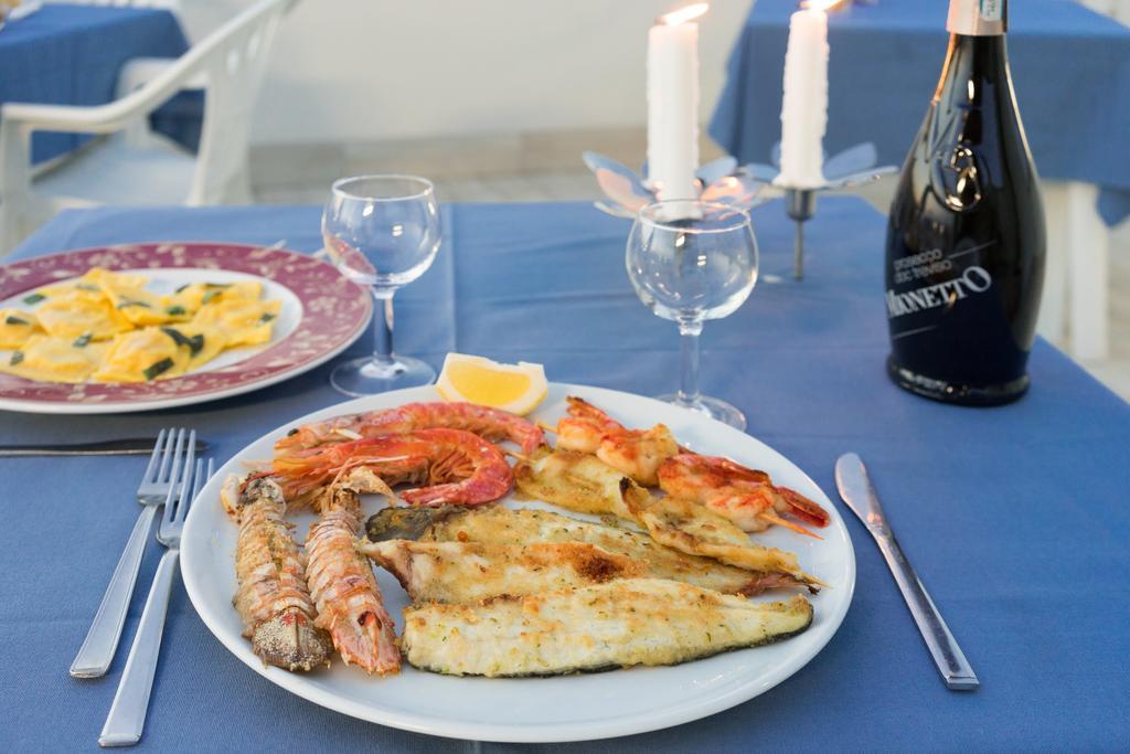Hotel Regina E Ristorante Punta Marina