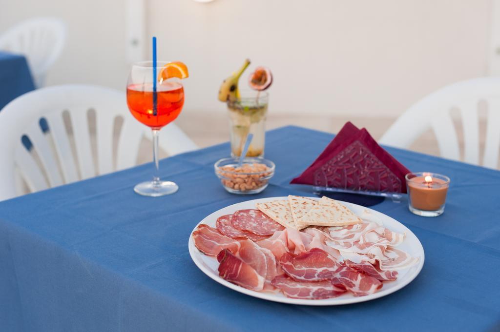 Hotel Regina E Ristorante Punta Marina