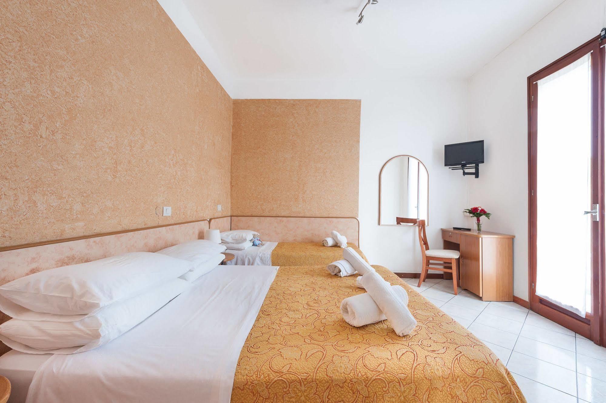 Regina E Ristorante Hotel 3*